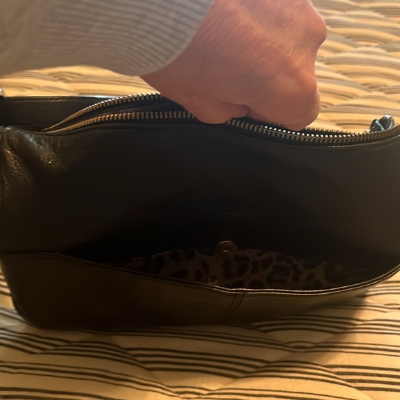 New Perlina Handbag - Picture 3 of 8